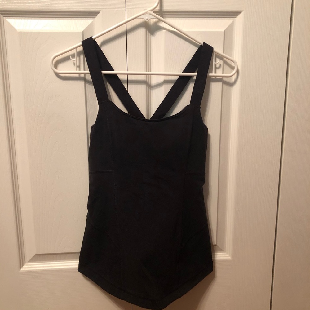 Crisscross workout top